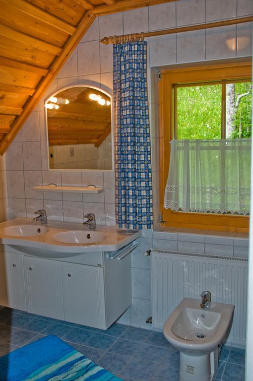 Lercherhof Feld am See Room photo